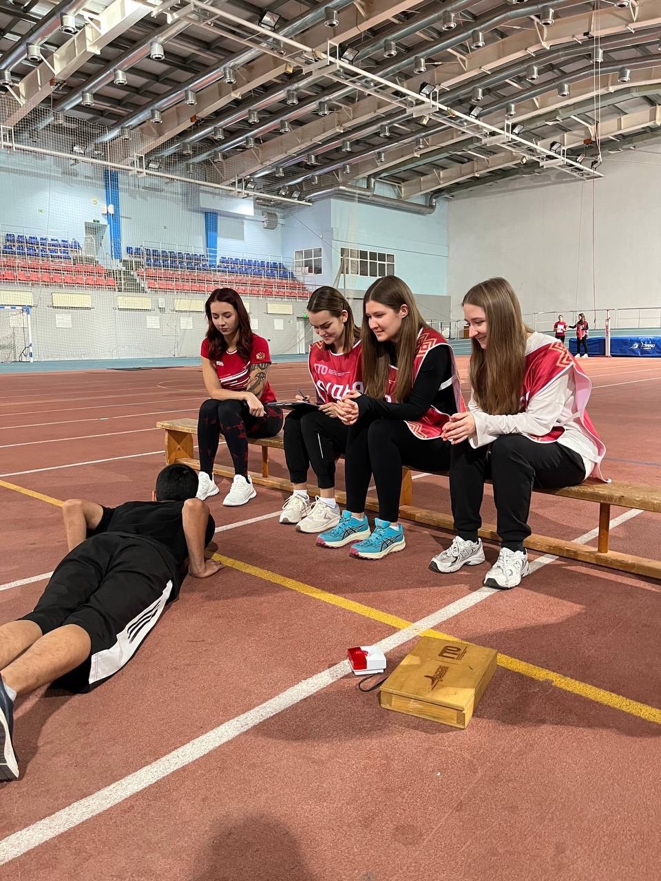 В УСК С. Хоркиной прошло тестирование комплекса ГТО среди студентов, преподавателей и сотрудников НИУ «БелГУ». Участие принимали все желающие..