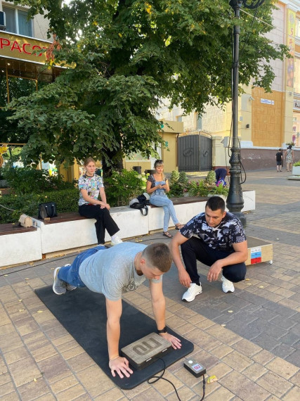 На прошедших выходных в рамках проекта «Белгородское лето» больше 50 человек попробовали свои силы в выполнении нормативов ГТО..